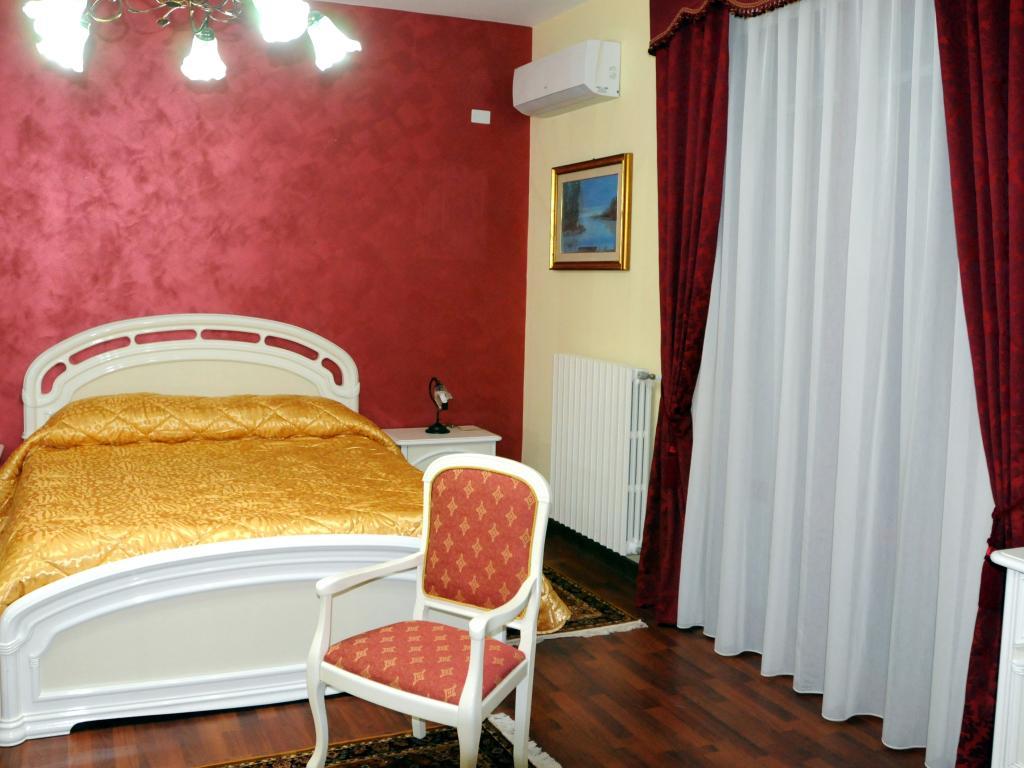 B&B Diamante Nissoria Room photo